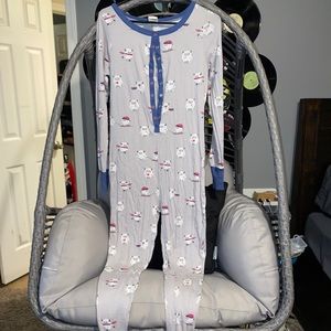 eskimo onesie